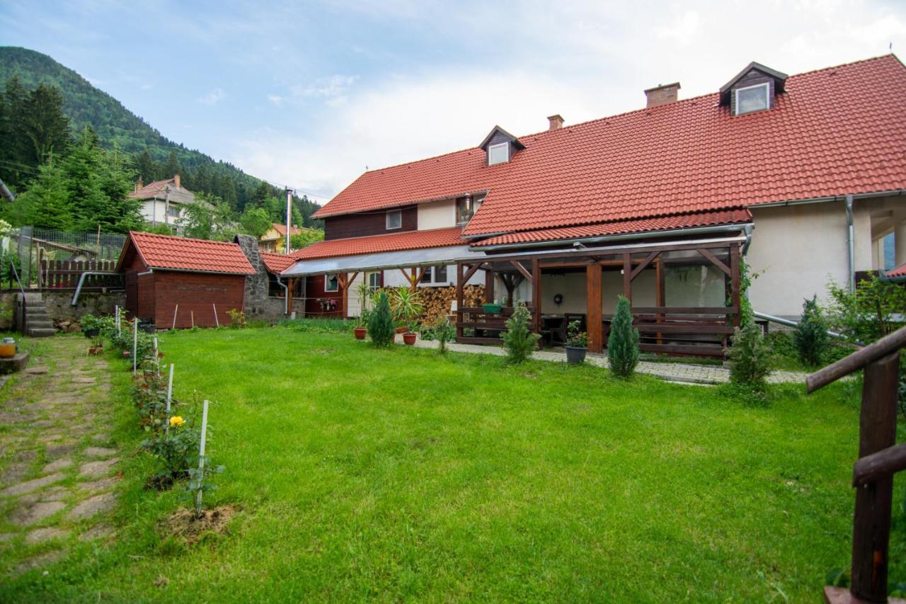 Pension Csomád BaileTusnad Exterior foto